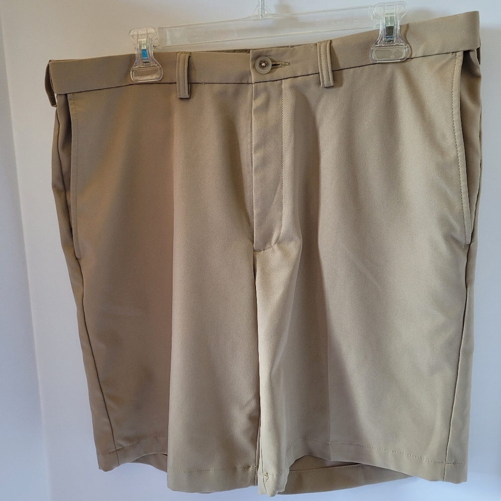 Cool 18 Pro Golf Short